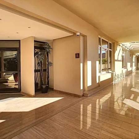 3 Pieces Centre Apartment Cannes